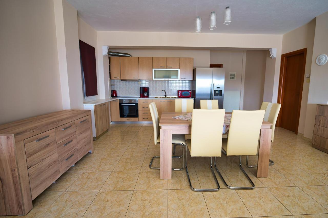 Anelia Villas Sea View Nea Moudania Exterior photo